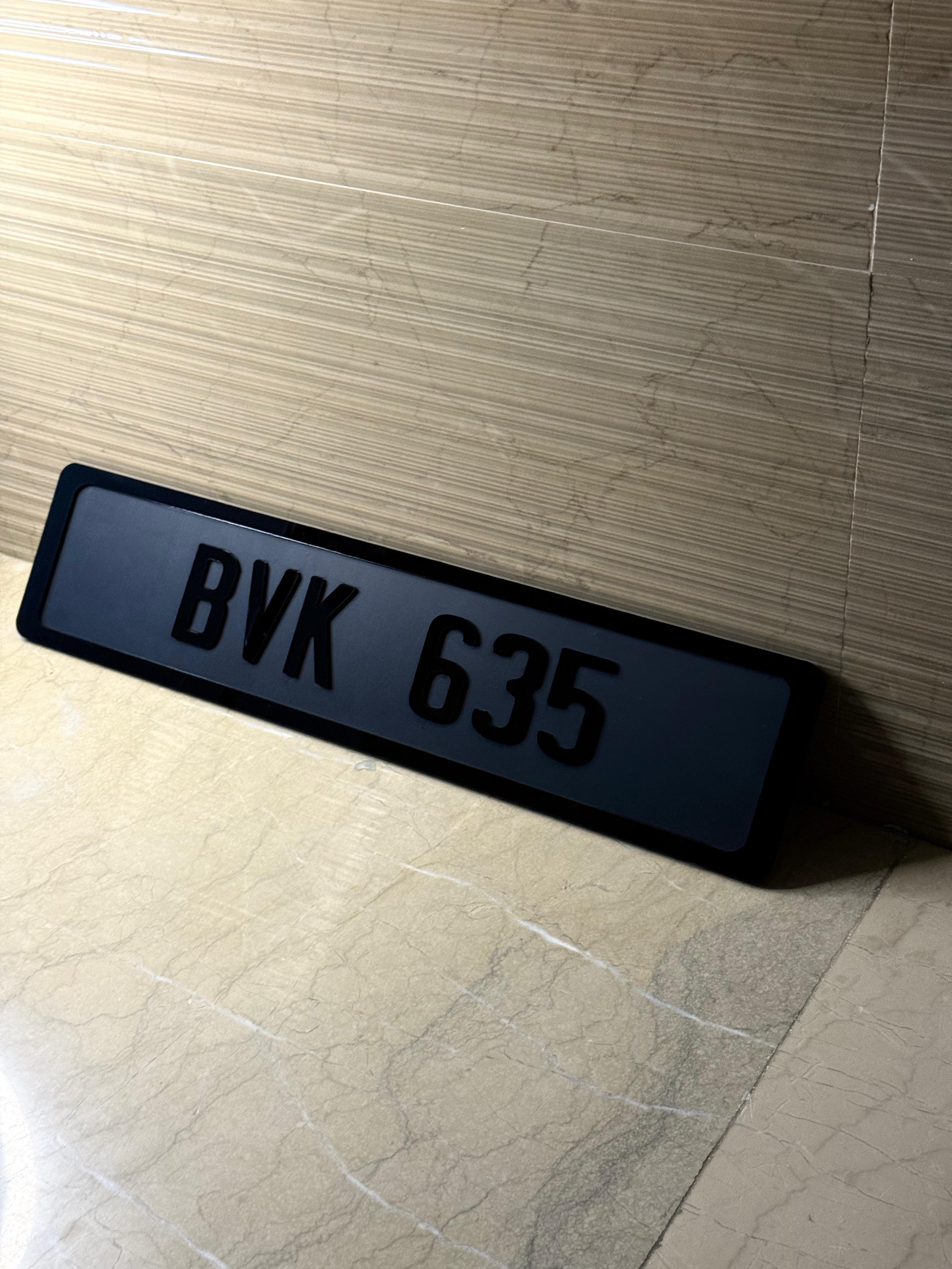 🖤 AURA Custom 3D Acrylic Plate – Matte Black Design