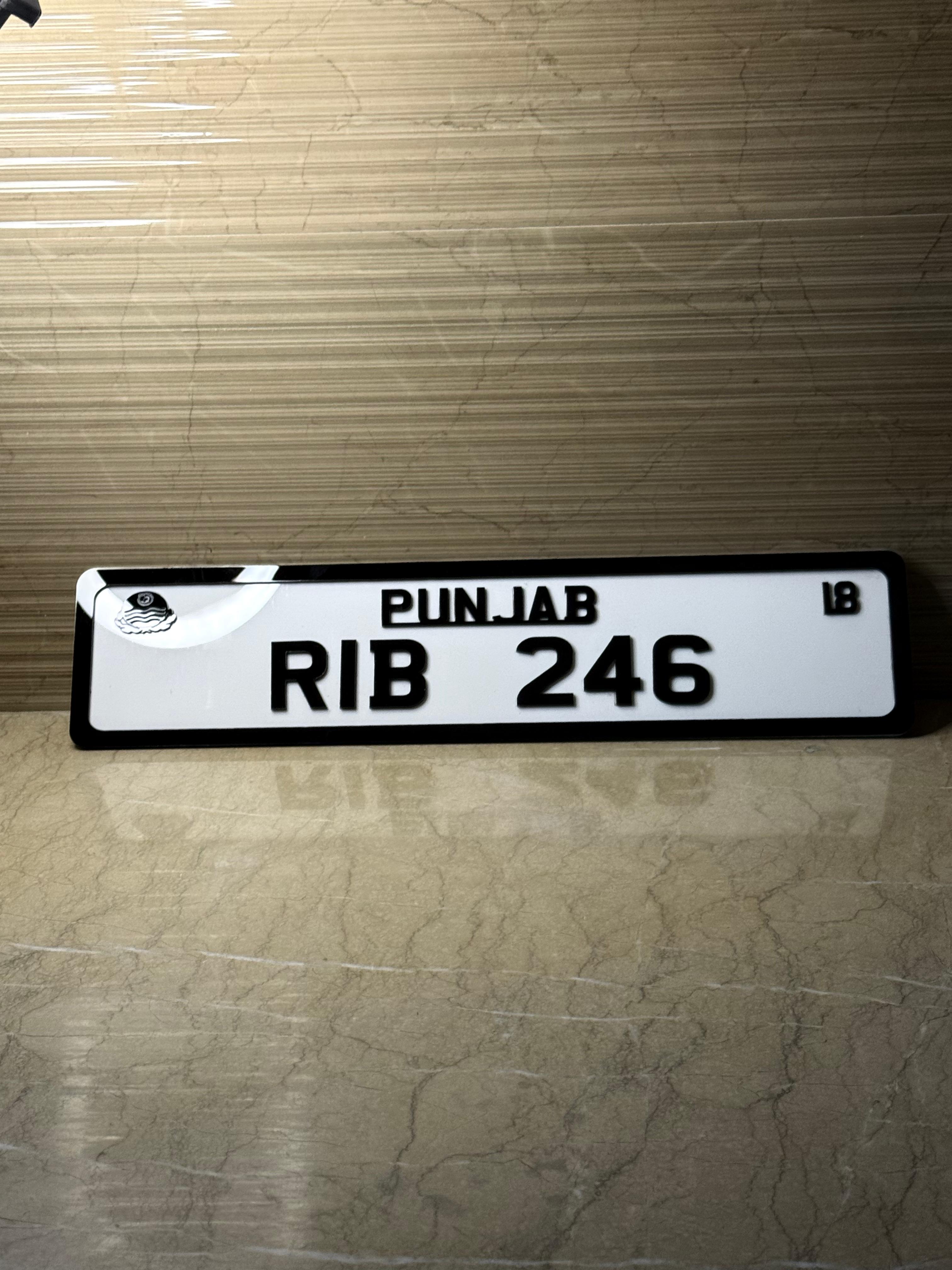 Customized Aura Number Plate – Style | 3D Acrylic Black-on-White Car Plate with Gloss Finish ⚫⚪