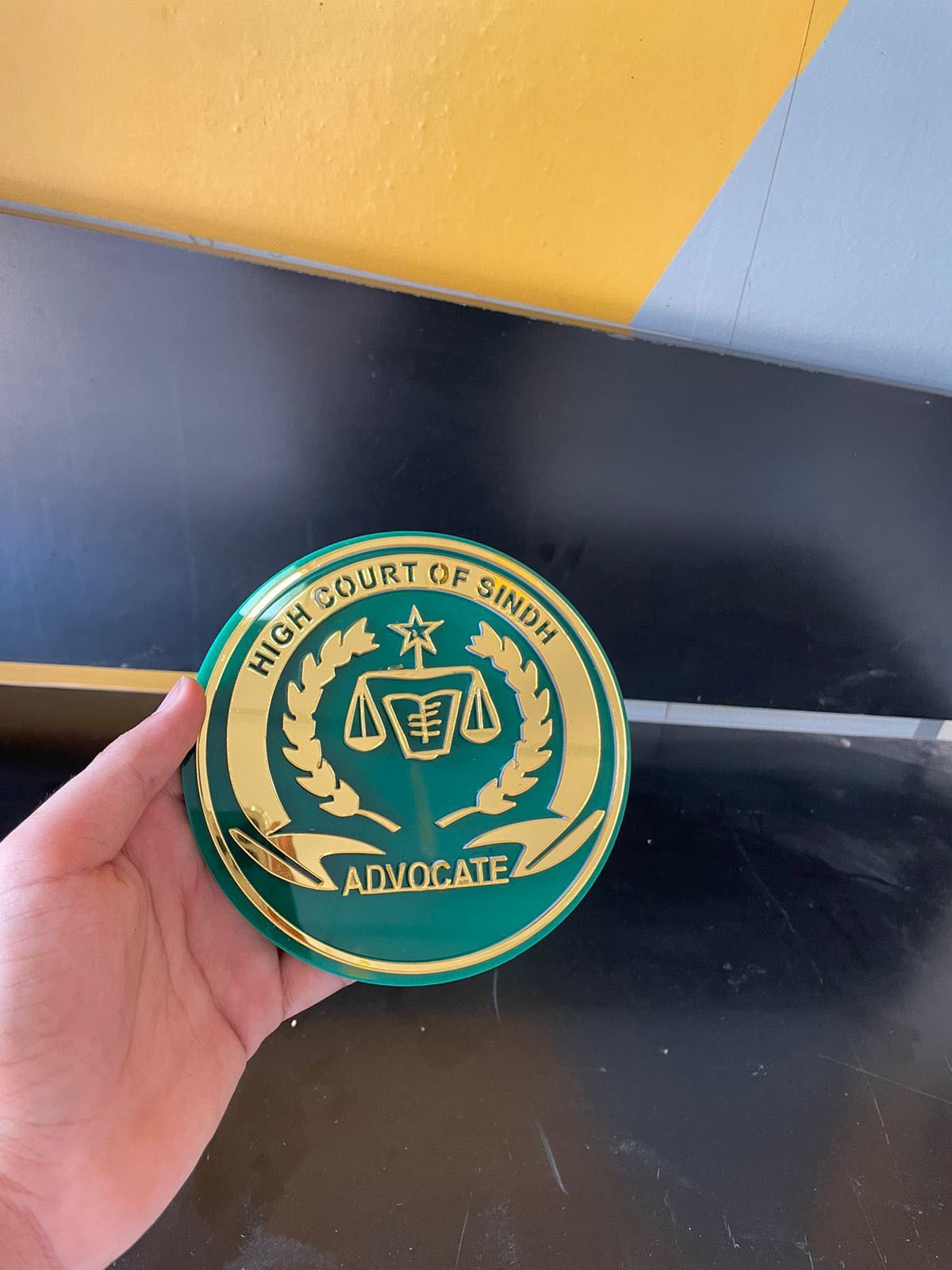 ⚖️ High Court of  Advocate Emblem 🟢 – Official-Style Car Name Plate