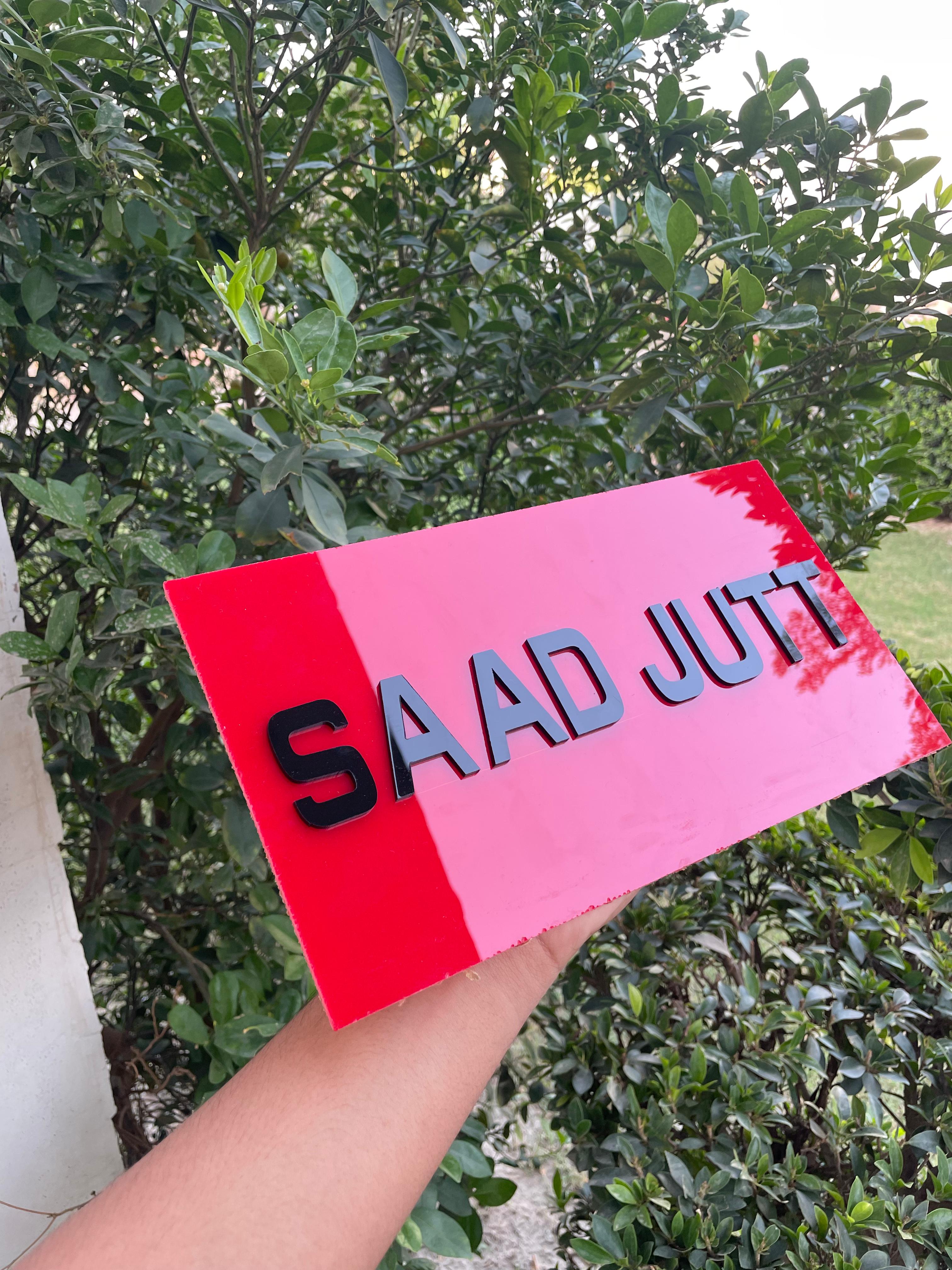🇬🇧 Custom UK Style Acrylic Name Plate – Glossy Red and Black Finish  🔴✨